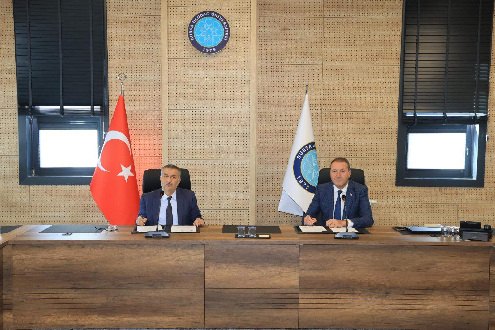 OYAÇ MYO ve SÜSBİR Arasında Güçlü İş Birliği: İşletmede Mesleki Eğitim (İME) Protokolü İmzalandı
